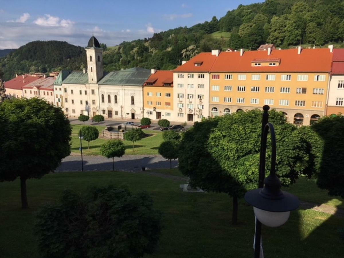 Apartman S Vyhladom Apartment Kremnica Exterior foto