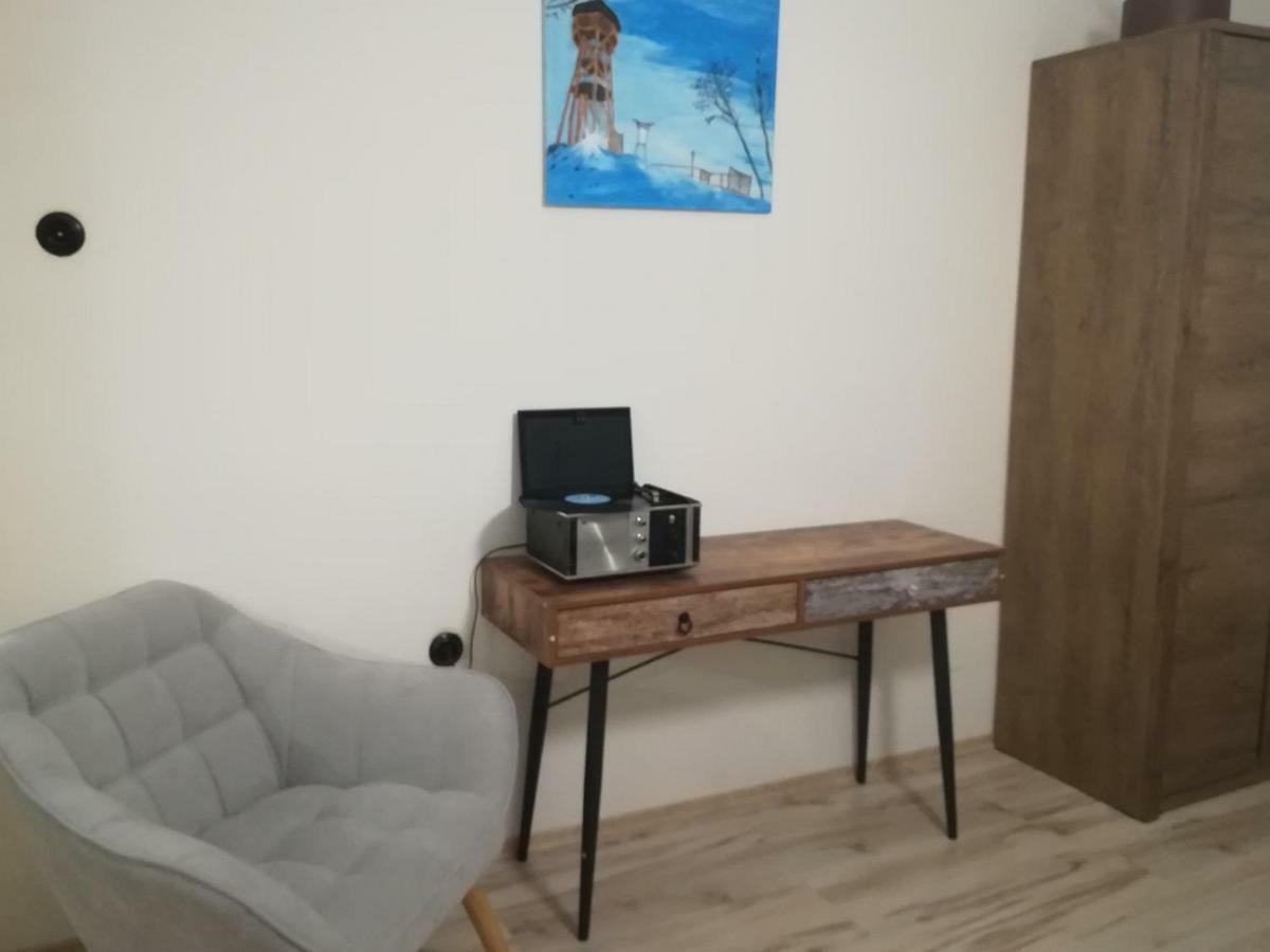 Apartman S Vyhladom Apartment Kremnica Exterior foto