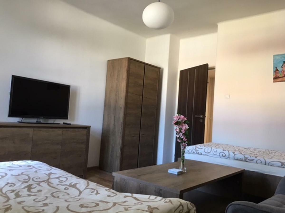 Apartman S Vyhladom Apartment Kremnica Exterior foto